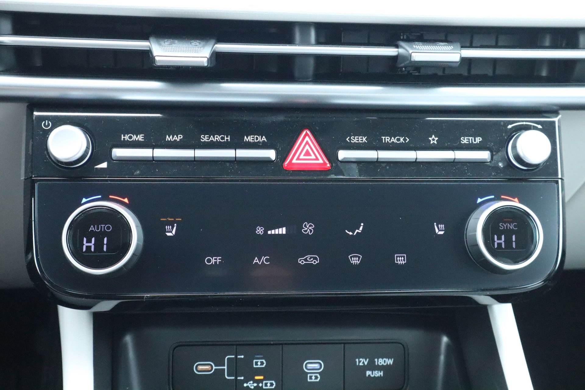 New 2026 Hyundai Tucson SEL image 15