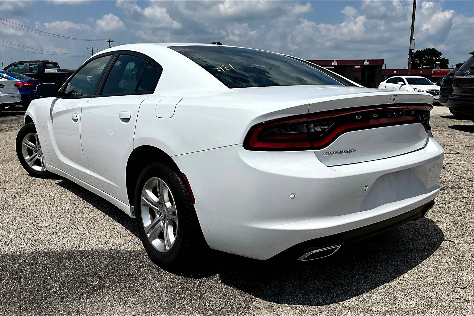 Used 2019 Dodge Charger SXT image 5