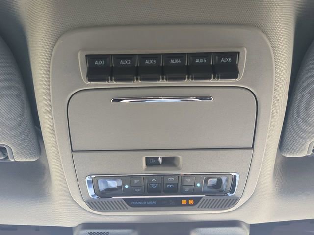 New 2026 Ford F250 Lariat w/ Black Appearance Package image 24