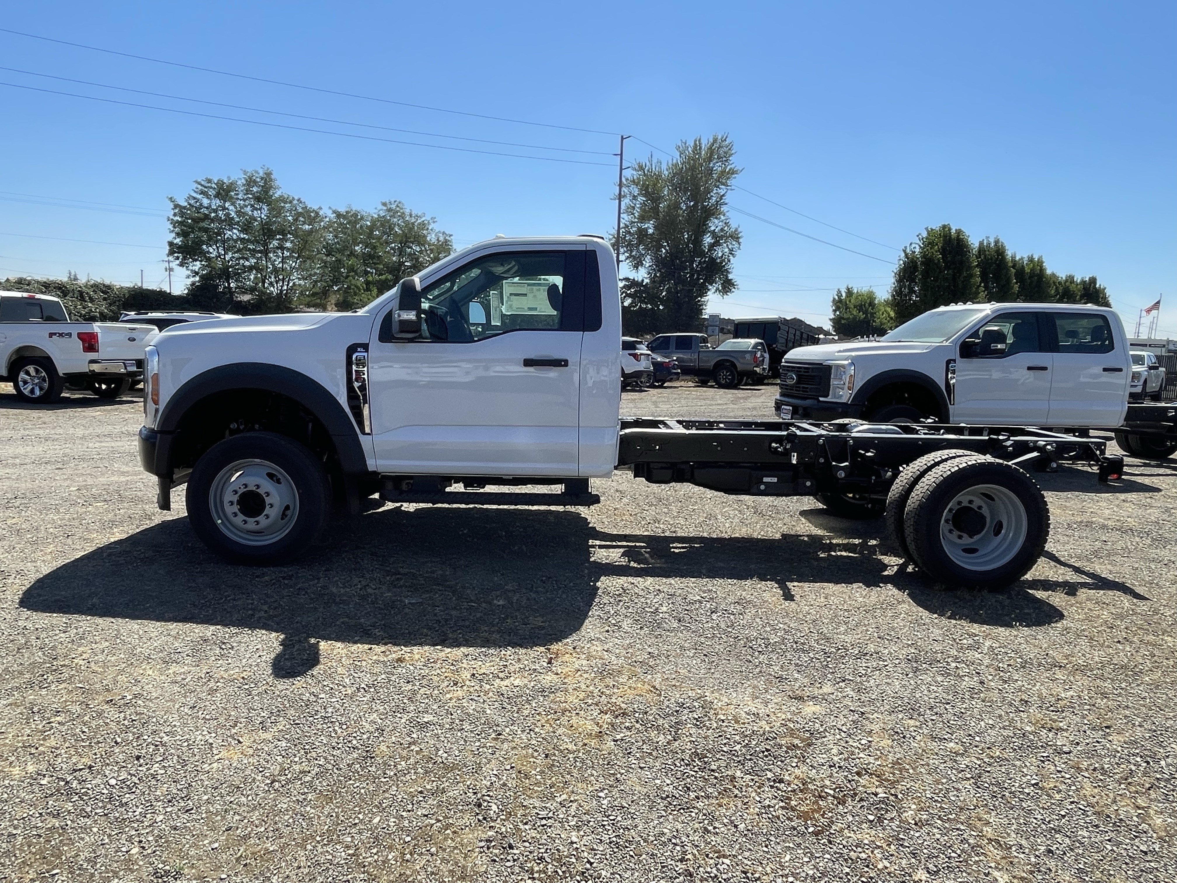 New 2026 Ford F550 2WD Regular Cab Super Duty image 2