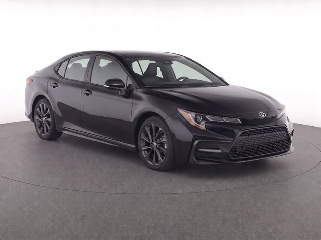 Used 2025 Toyota Corolla SE FWD image 2