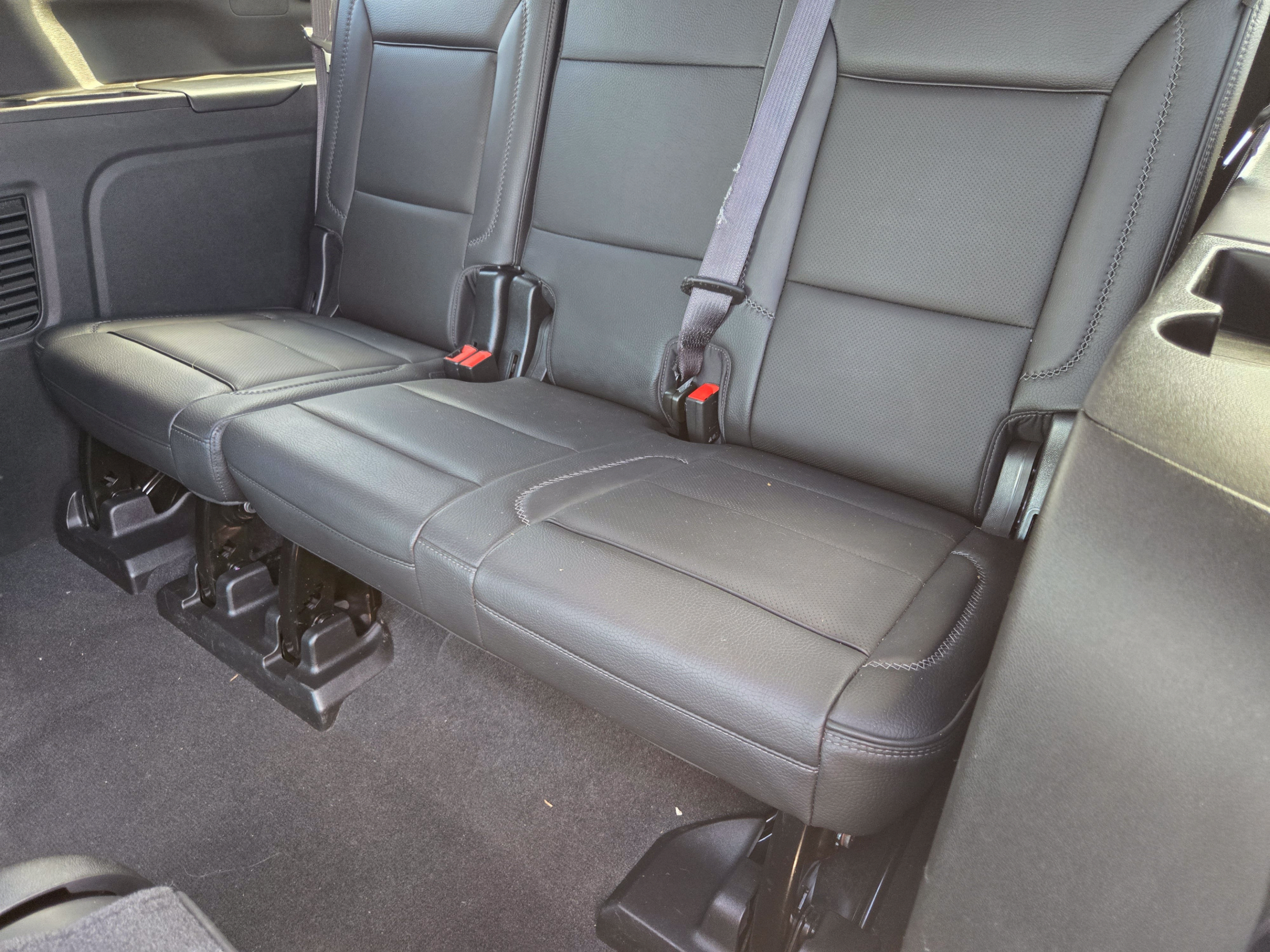 Used 2021 GMC Yukon XL Denali AWD/4WD image 28