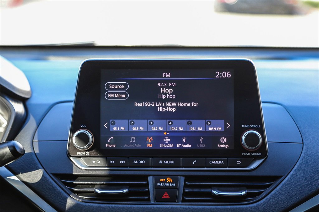 Used 2022 Nissan Altima 2.5 SV image 14