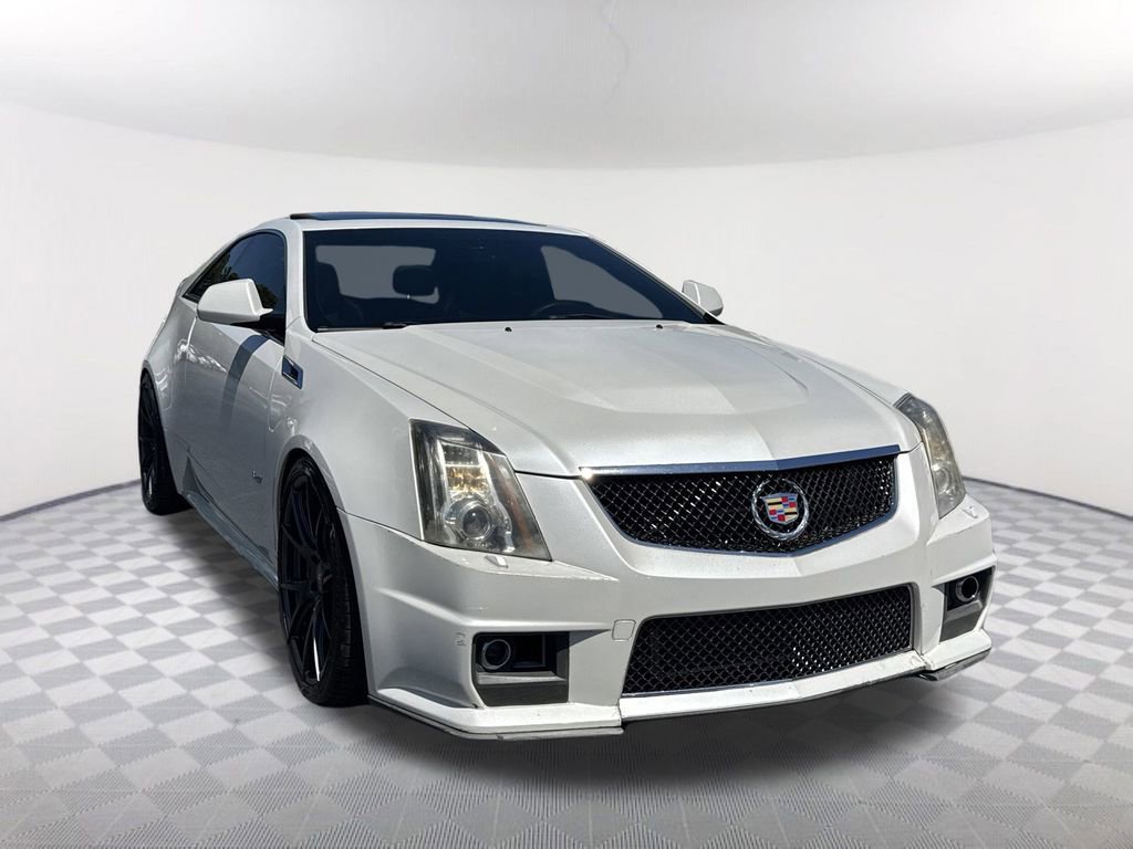 Used 2015 Cadillac CTS V RWD image 3