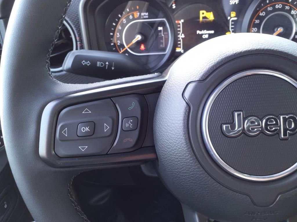 New 2025 Jeep Gladiator Rubicon AWD/4WD image 19