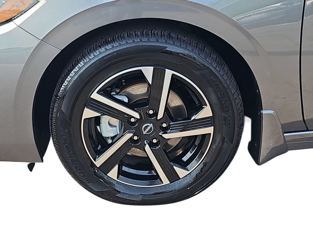 Used 2025 Nissan Sentra SV w/ All-Weather Package FWD image 29