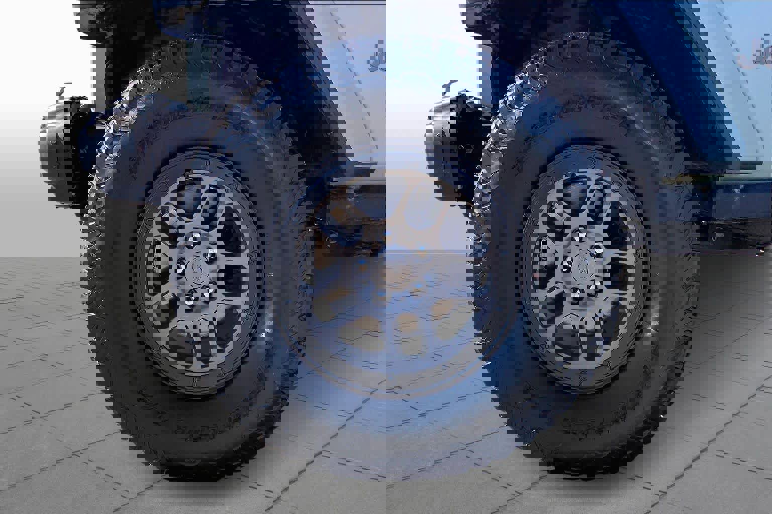 Used 2023 Jeep Wrangler Unlimited Rubicon 392 w/ Xtreme Recon 35" Tire Package image 10