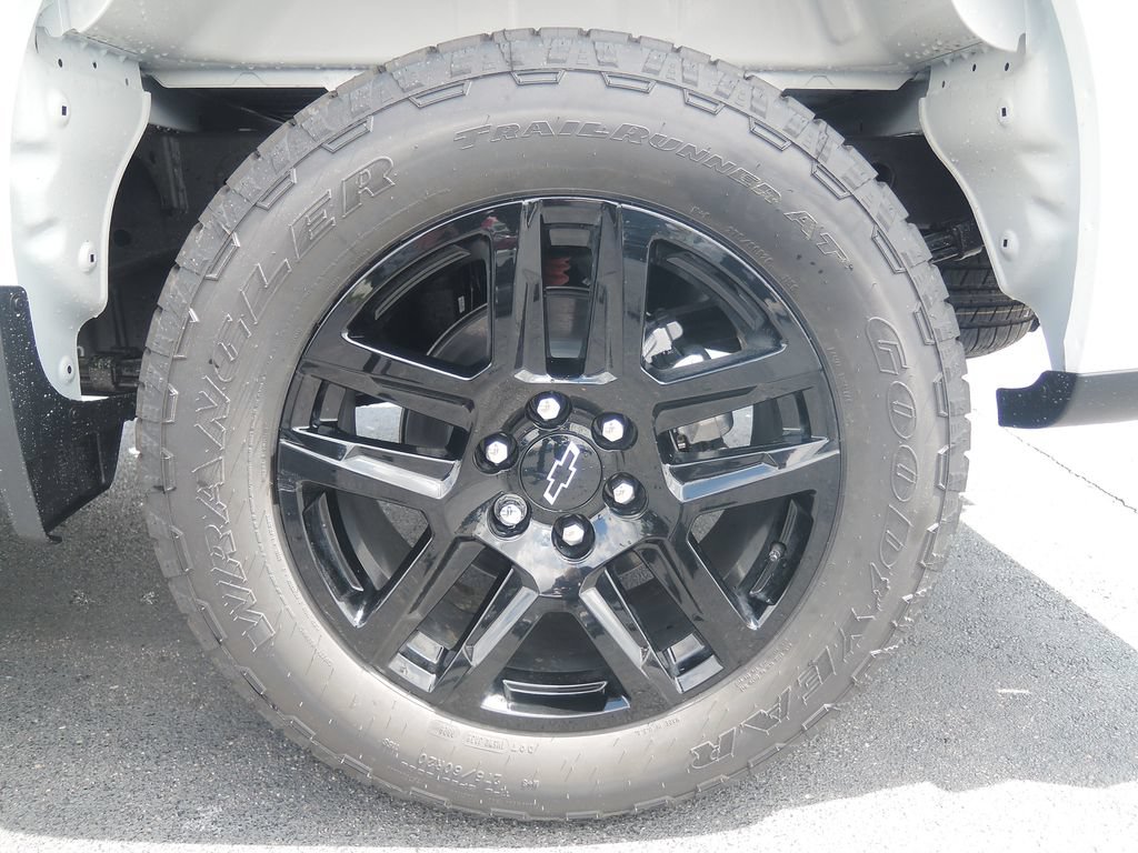 New 2026 Chevrolet Silverado 1500 RST w/ RST Select Package AWD/4WD image 7