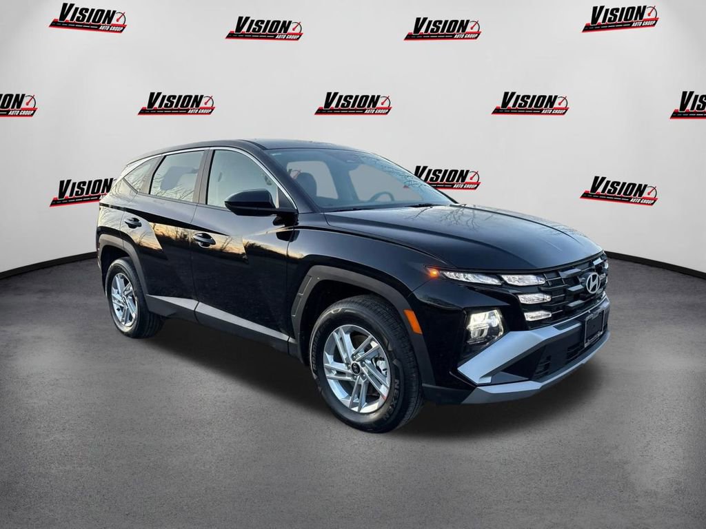 New 2026 Hyundai Tucson SE video 3