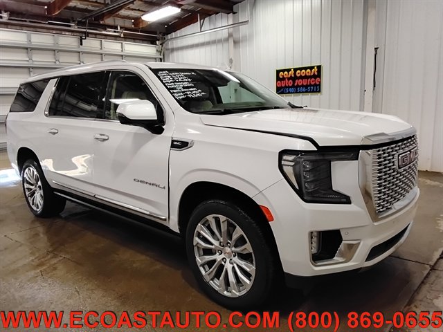 Used 2023 GMC Yukon XL Denali AWD/4WD image 4