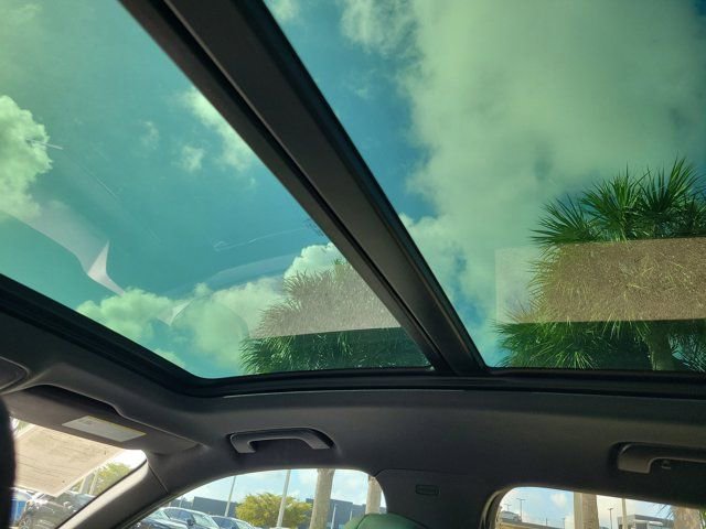 Certified 2025 Audi Q3 2.0T Premium Plus w/ Premium Plus Package image 15