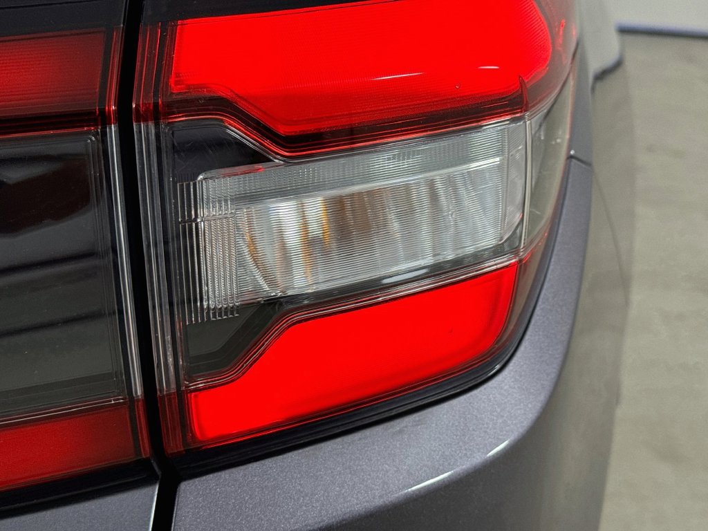 Certified 2025 Honda Pilot EX-L image 35