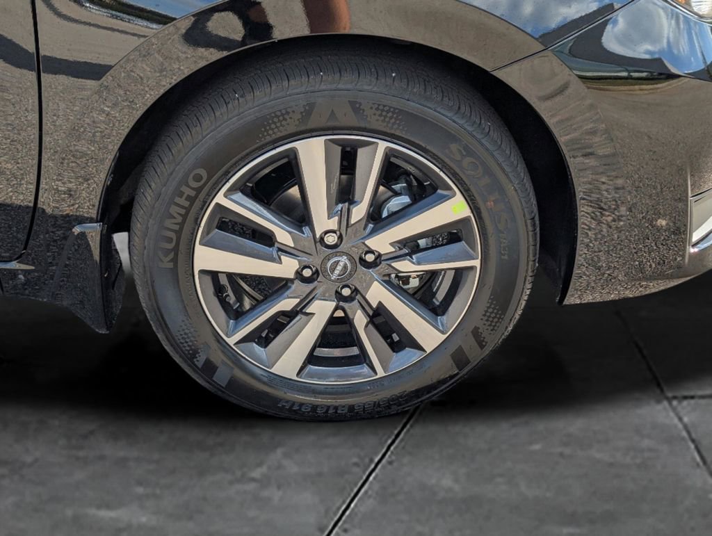 New 2025 Nissan Versa SV w/ Trunk Package image 11