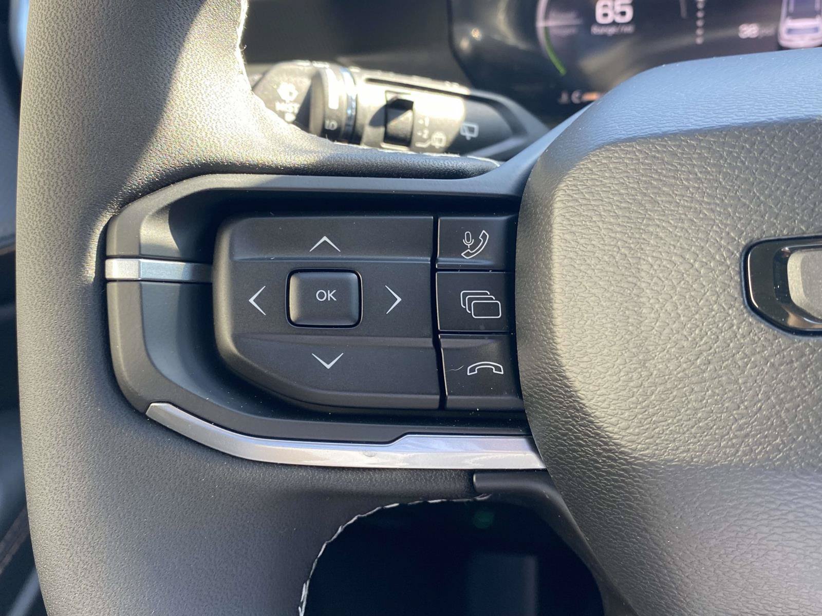 New 2026 Jeep Cherokee Limited AWD/4WD image 21