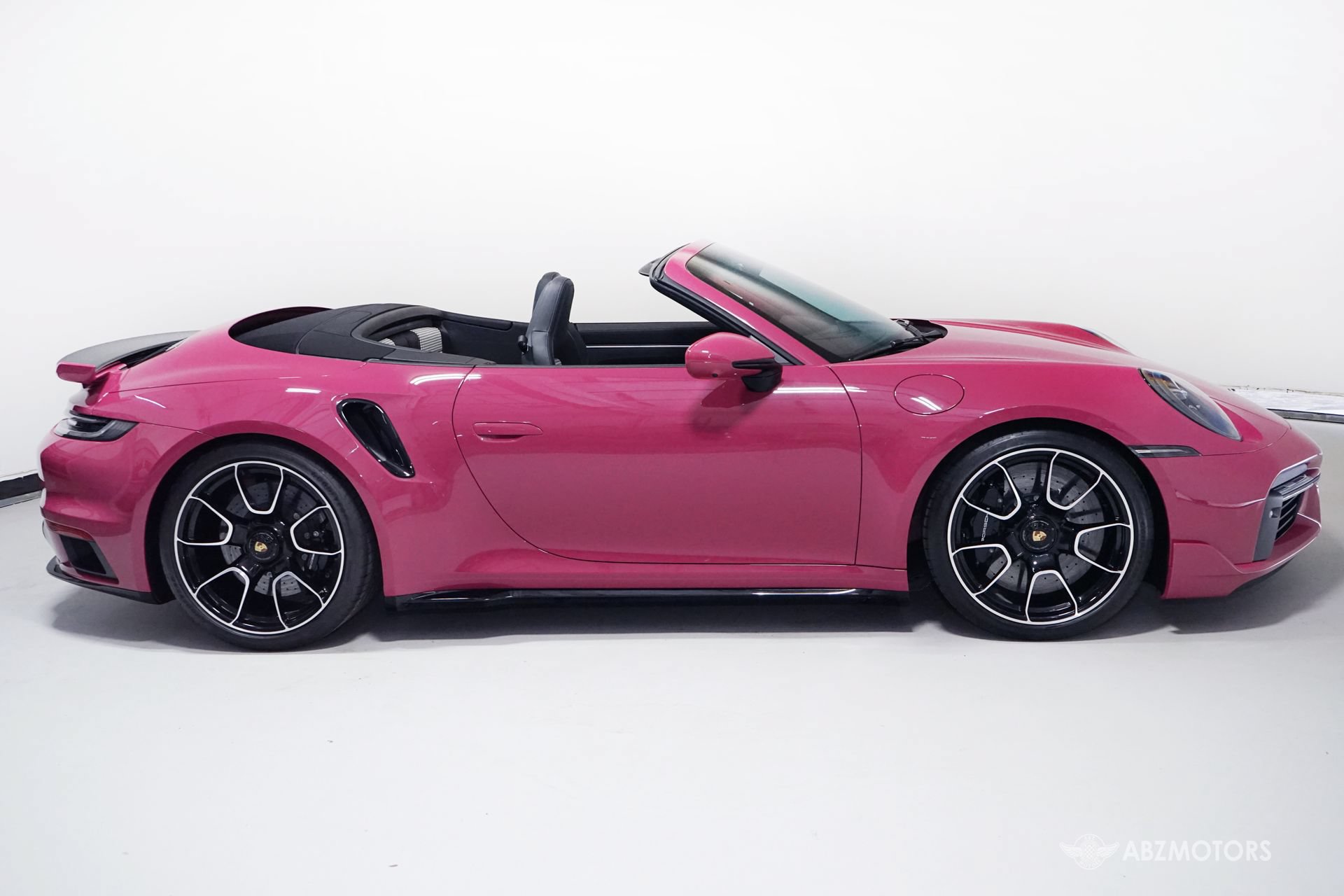 Used 2024 Porsche 911 Turbo S AWD/4WD image 3