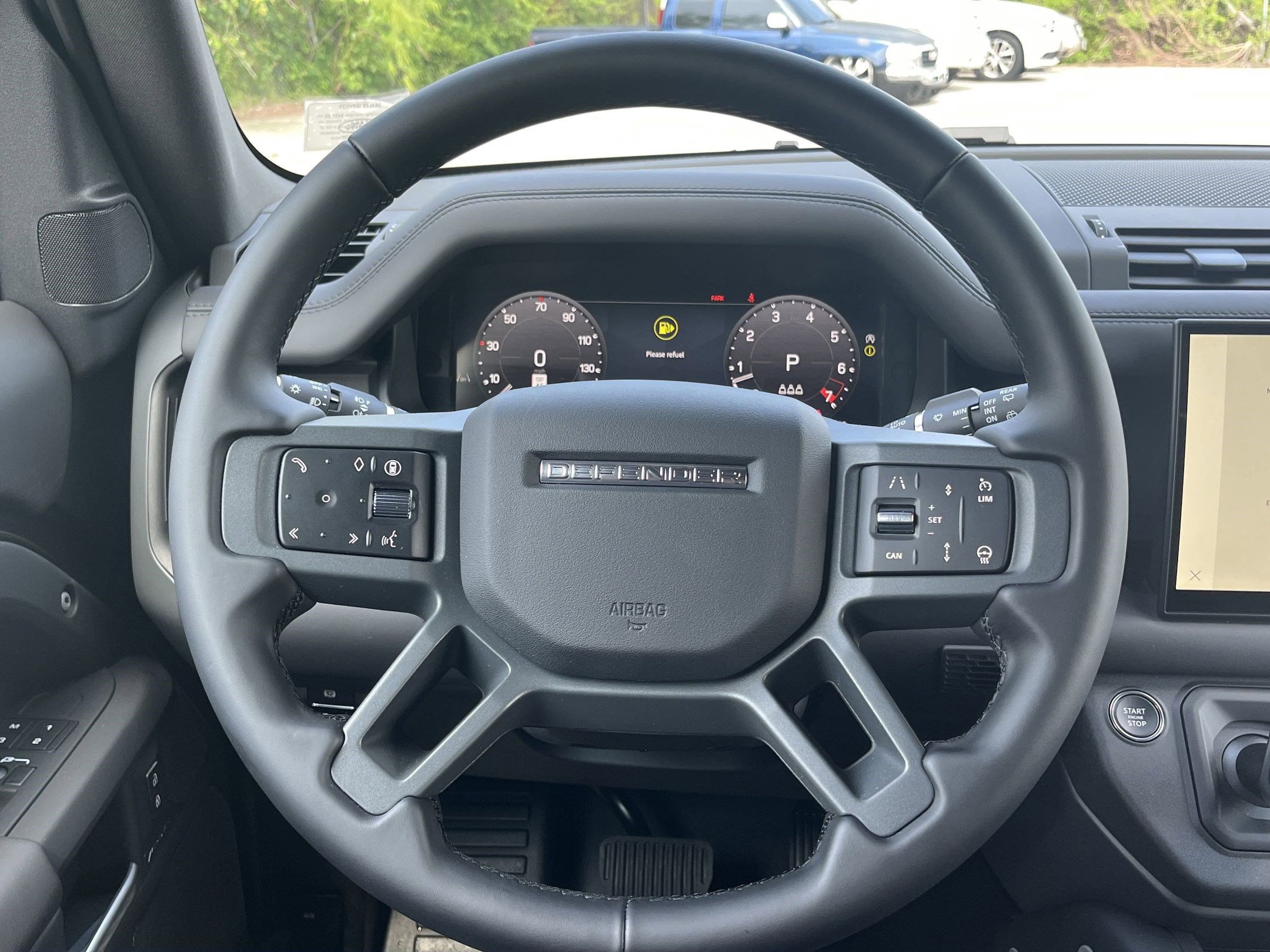 Used 2025 Land Rover Defender 110 S image 15