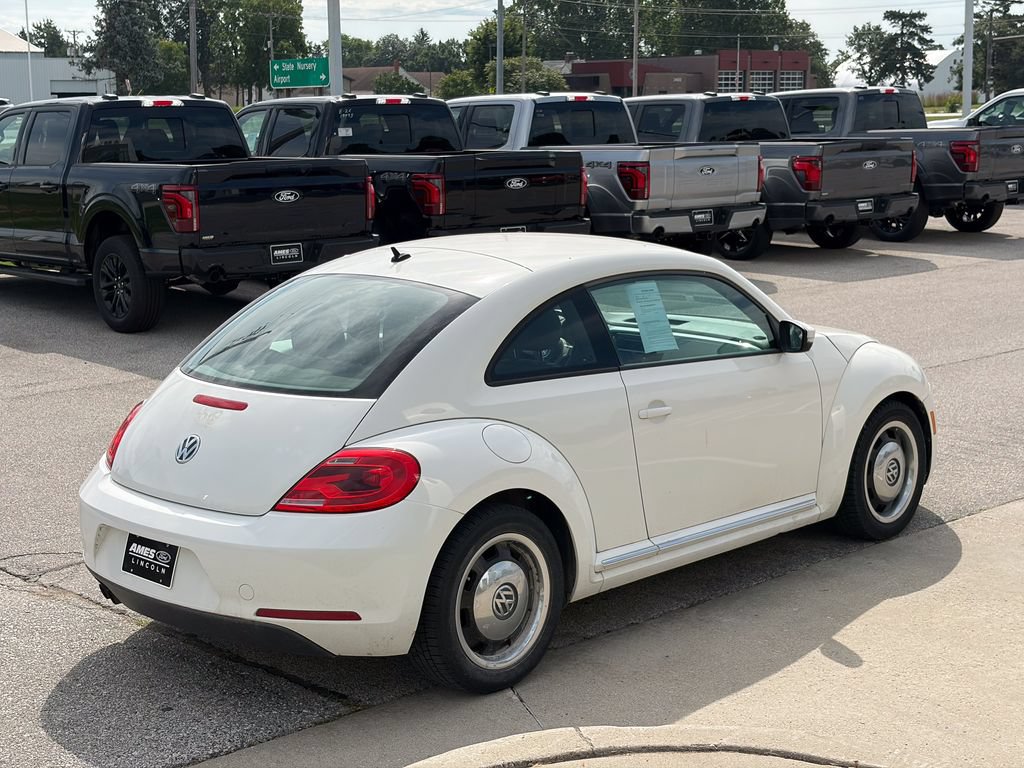 Used 2012 Volkswagen Beetle 2.5 FWD image 6