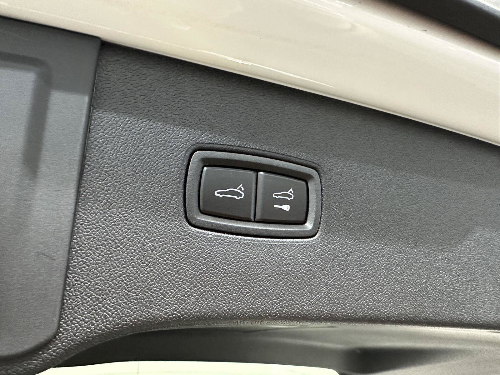 Certified 2026 Porsche Cayenne S AWD/4WD image 42