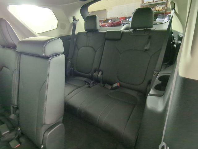 New 2026 Honda Pilot Touring image 44