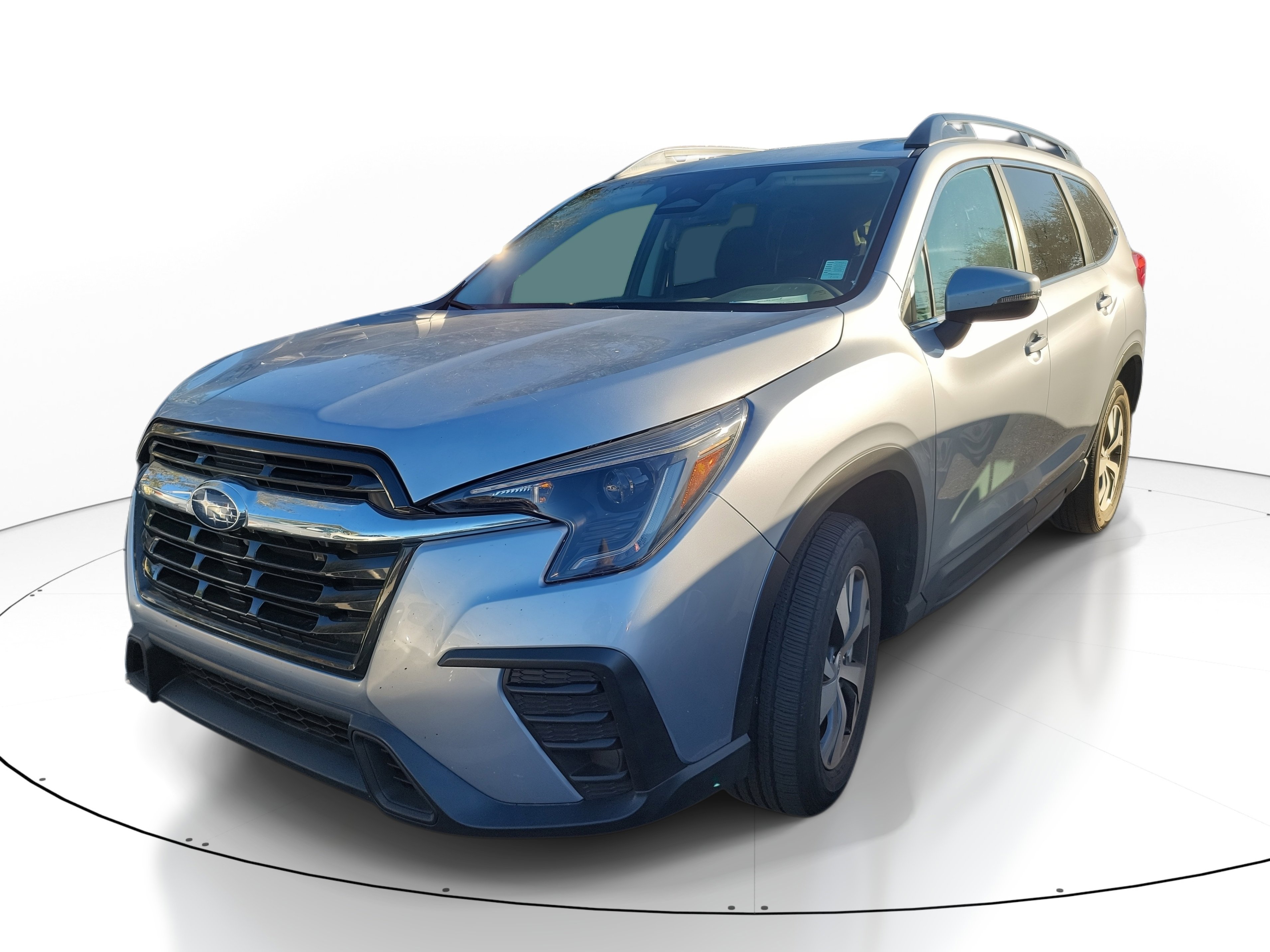 Used 2023 Subaru Ascent Premium w/ Convenience Package image 3