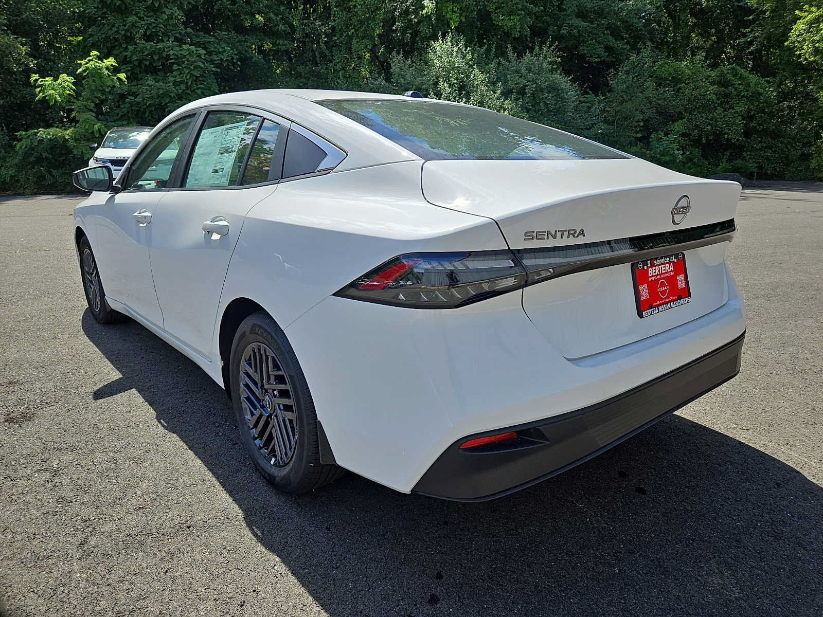 New 2027 Nissan Sentra SV w/ Floor Mat Package FWD image 6