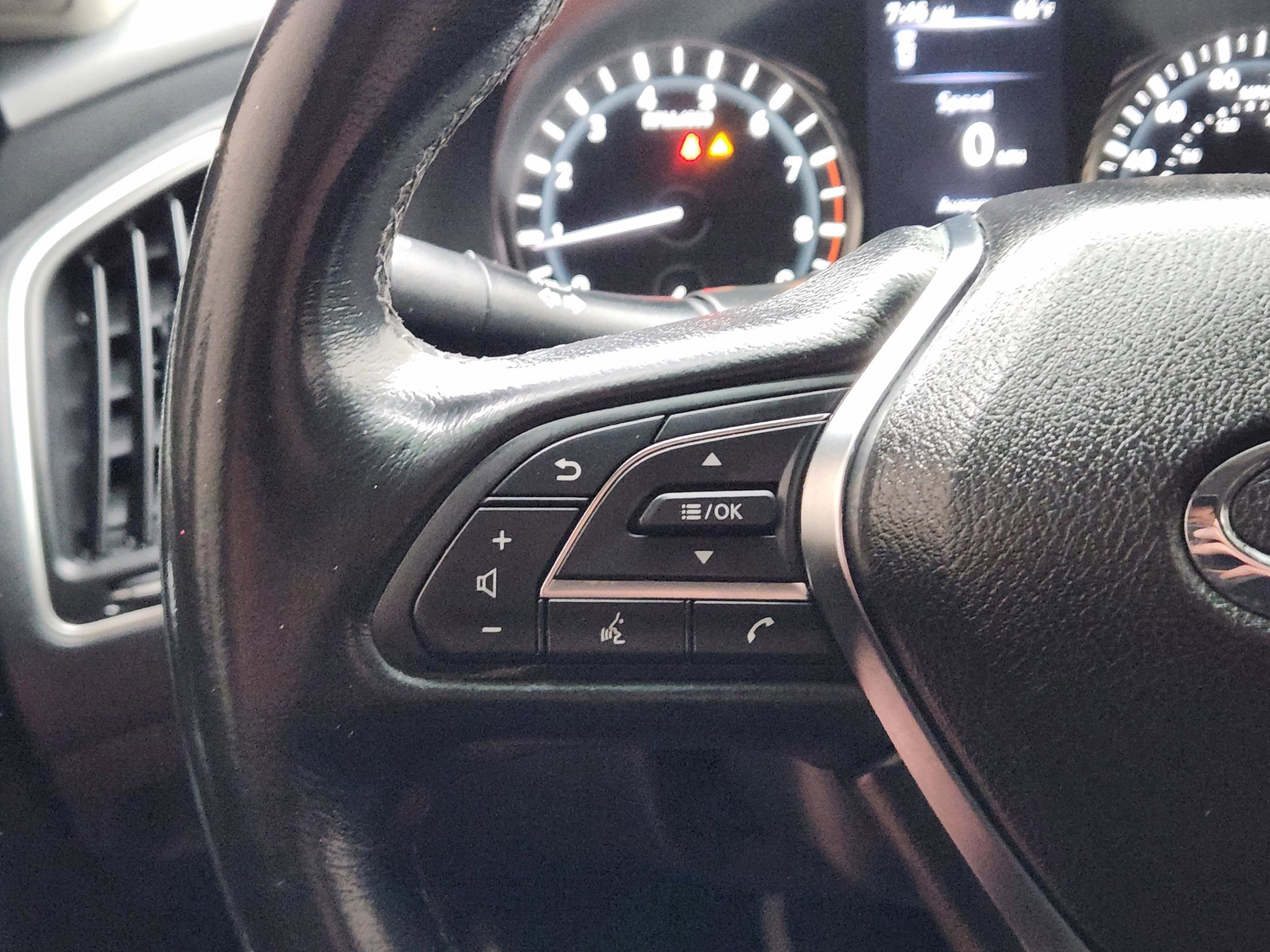 Used 2019 INFINITI Q50 Luxe RWD image 23