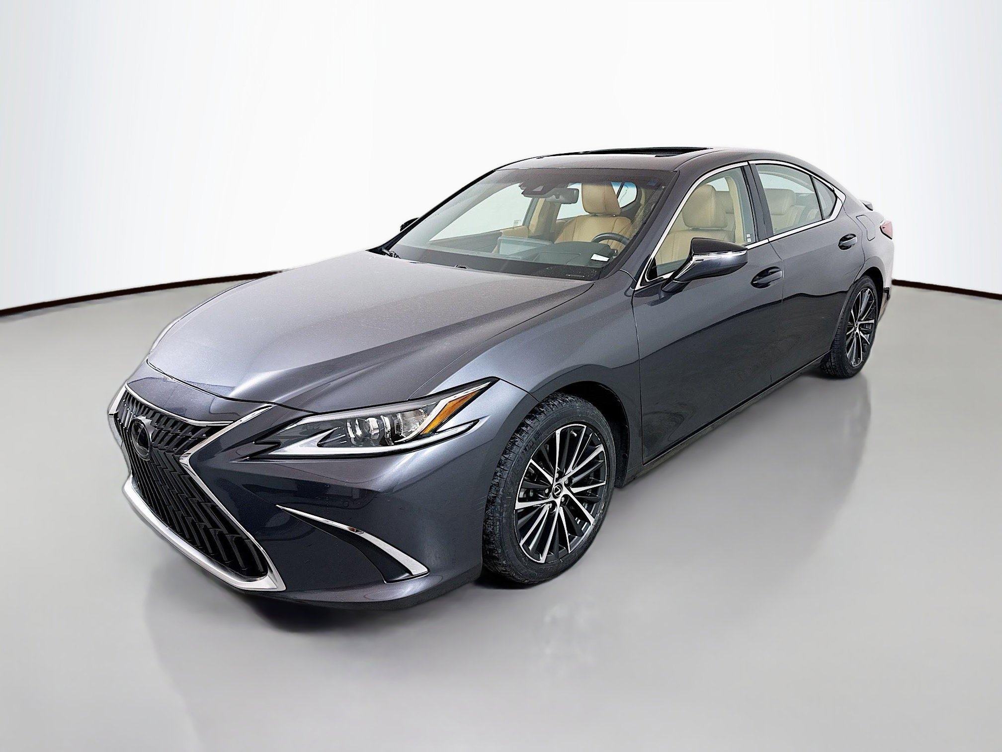 Certified 2023 Lexus ES 350 Luxury w/ Accessory Package (Z2) image 3