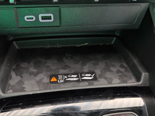 New 2025 Chevrolet Colorado Z71 w/ Technology Package AWD/4WD image 32