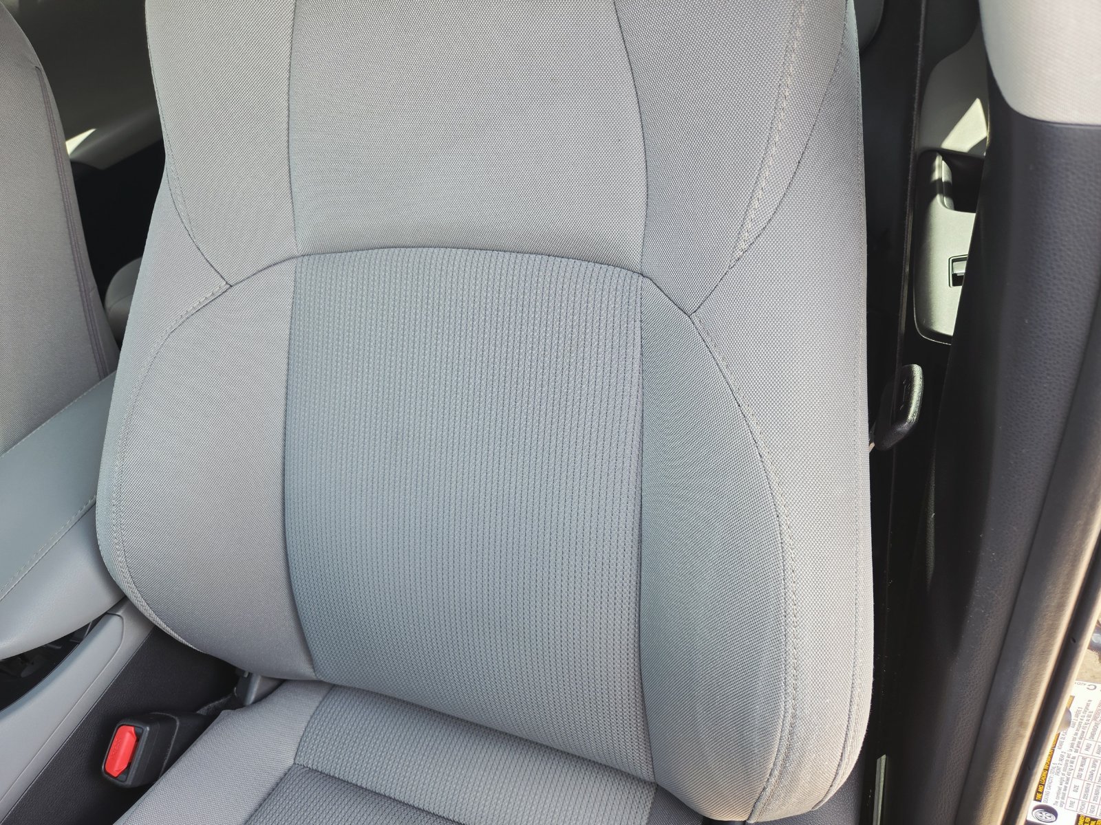 Used 2024 Toyota Venza LE AWD/4WD image 15