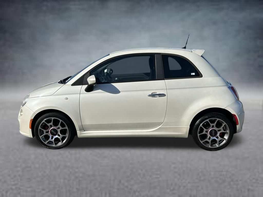 Used 2012 FIAT 500 Sport w/ Safety & Sound Pkg FWD video 2