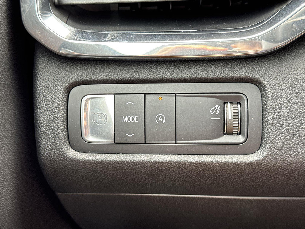 New 2026 GMC Acadia Elevation FWD image 16