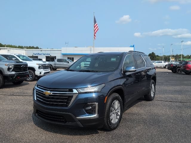 Used 2022 Chevrolet Traverse LT