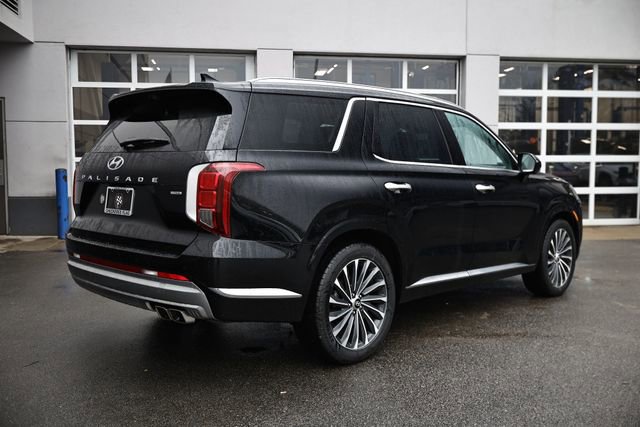 Used 2023 Hyundai Palisade Calligraphy image 7
