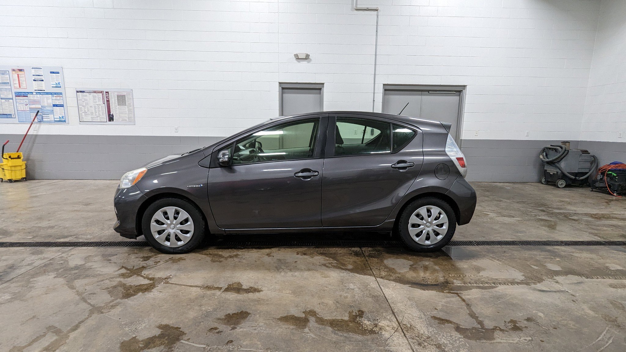 Used 2012 Toyota Prius C One FWD image 1
