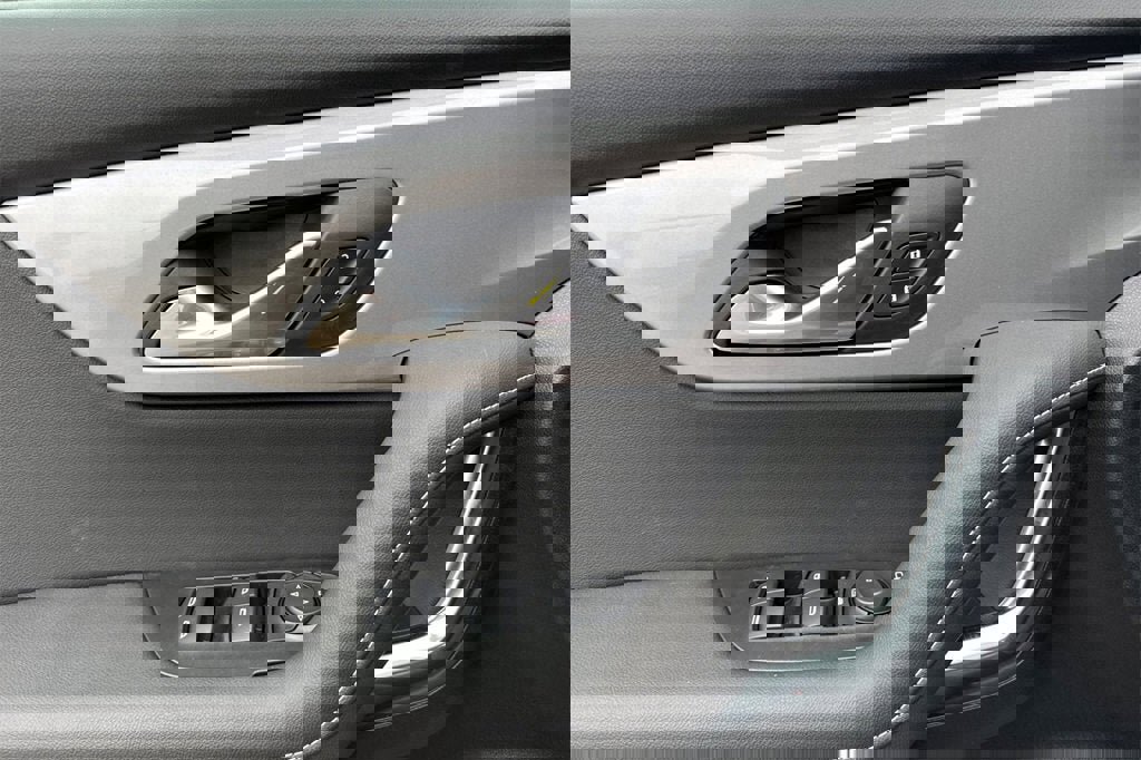 New 2026 Chevrolet Blazer LT w/ Sound & Technology Package image 11