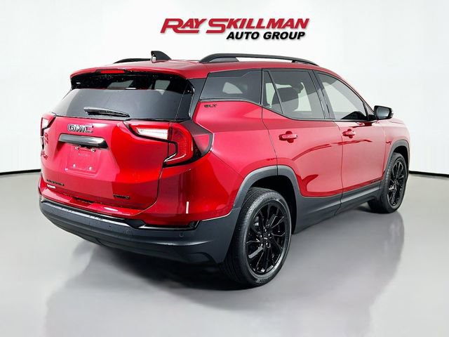 Used 2023 GMC Terrain SLT w/ Infotainment Package II image 7