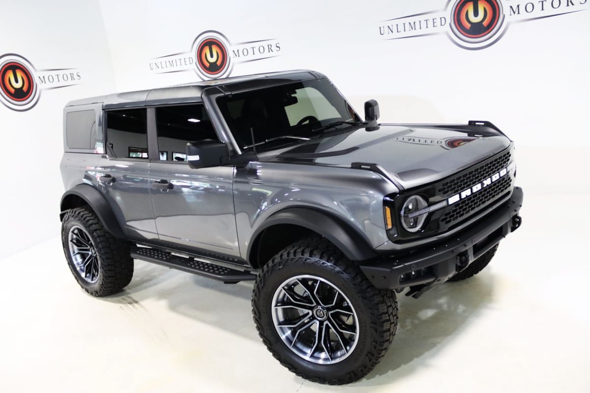 Used 2025 Ford Bronco Badlands AWD/4WD image 10