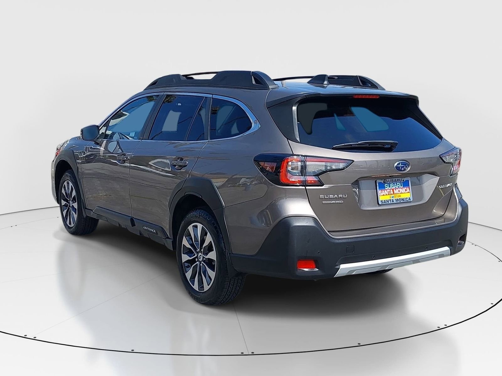 Certified 2023 Subaru Outback Limited AWD/4WD image 5