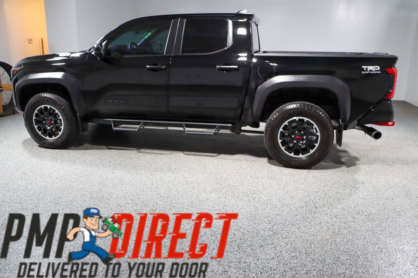 Used 2024 Toyota Tacoma TRD Off-Road AWD/4WD image 10