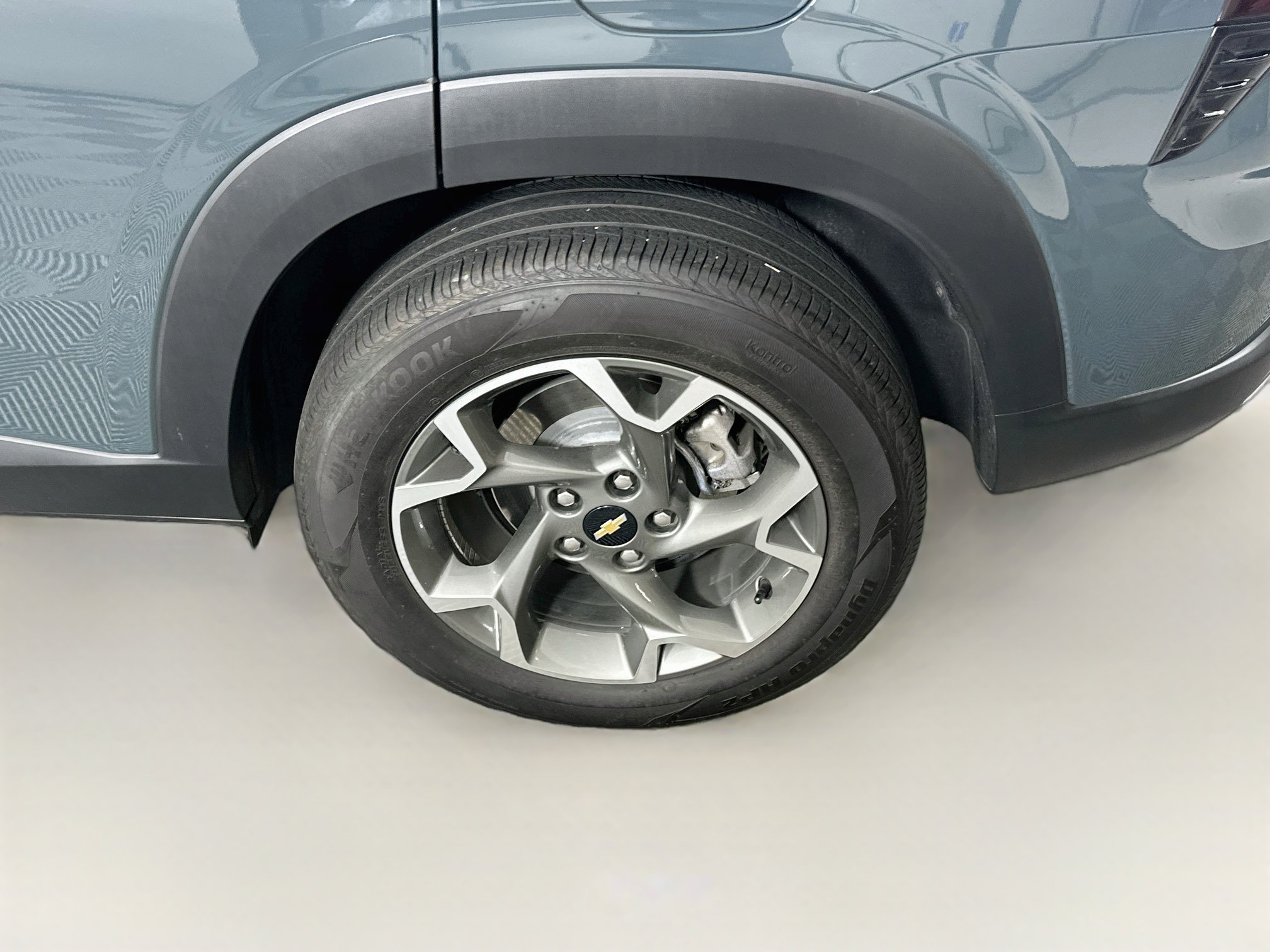 Used 2026 Chevrolet Trax LT w/ Driver Confidence Package FWD image 11