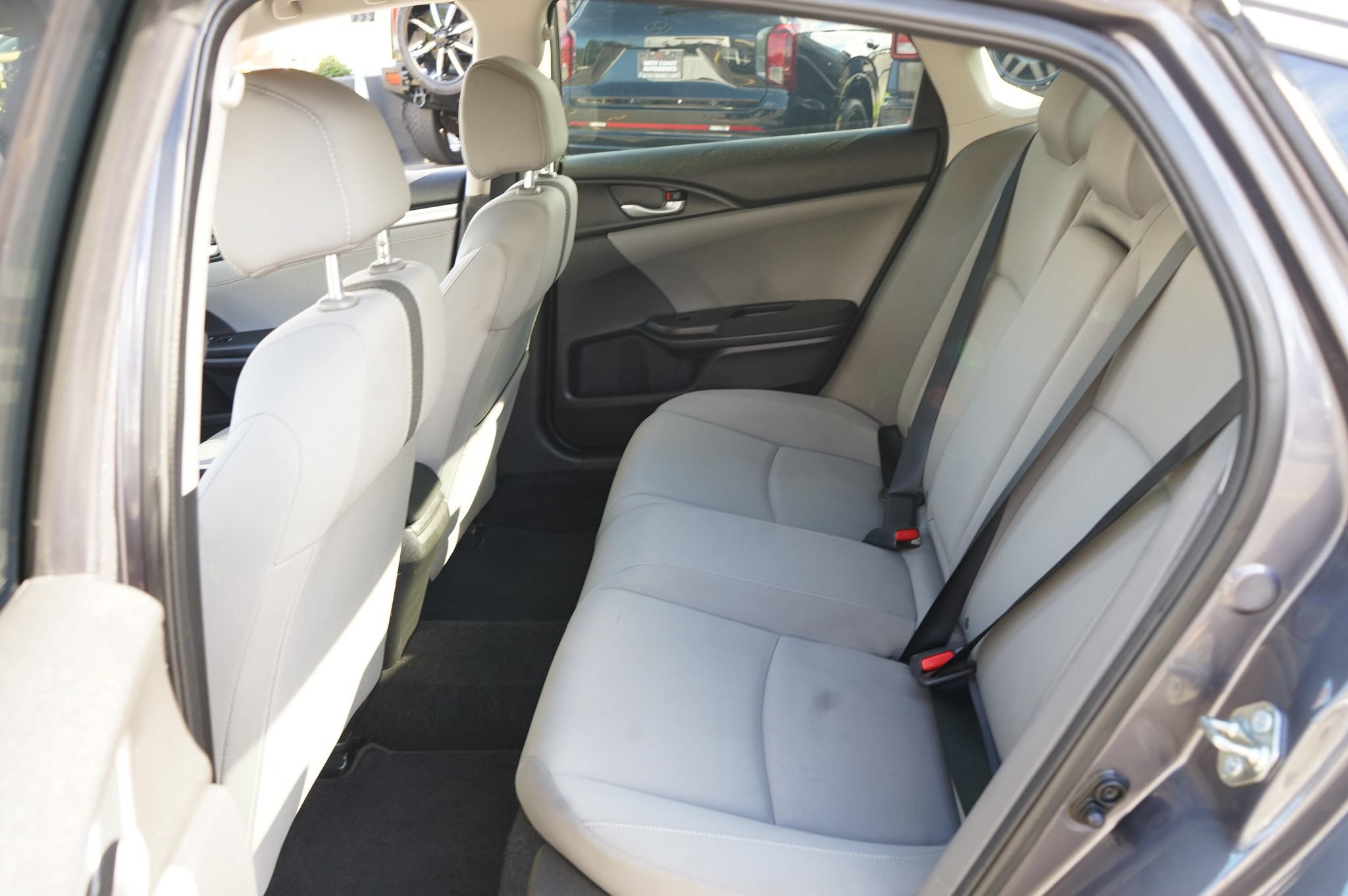 Used 2017 Honda Civic EX image 16