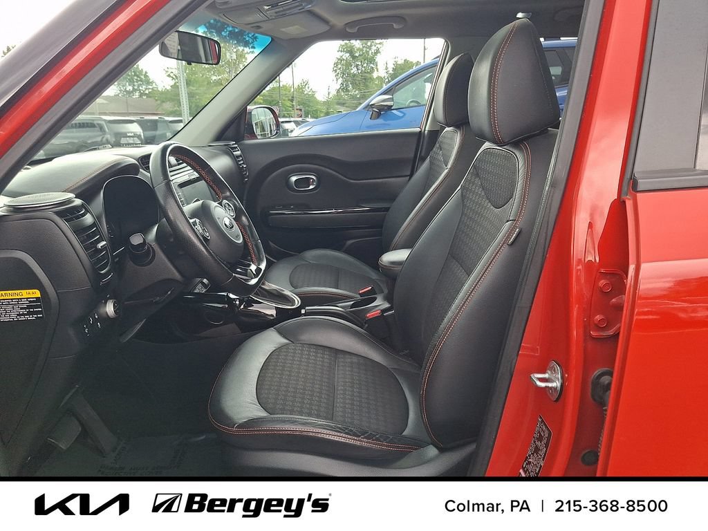 Used 2017 Kia Soul ! w/ Tech Package FWD image 15