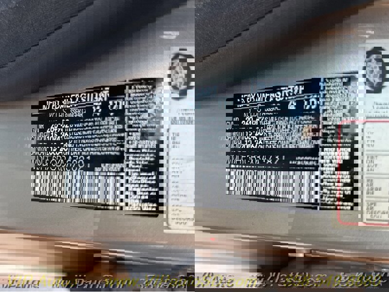 Used 2011 Mercedes-Benz E 350 Sedan image 41