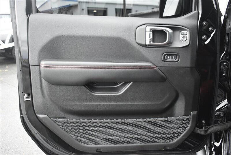 Used 2024 Jeep Wrangler Unlimited Rubicon 392 image 16