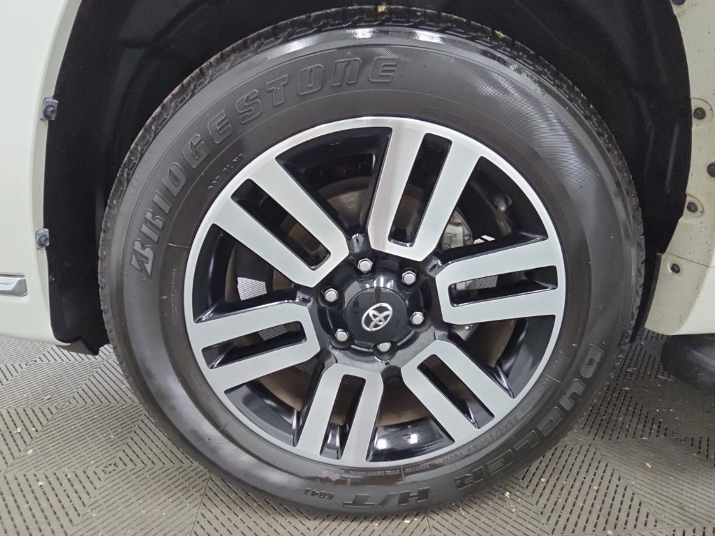 Used 2023 Toyota 4Runner Limited RWD image 43