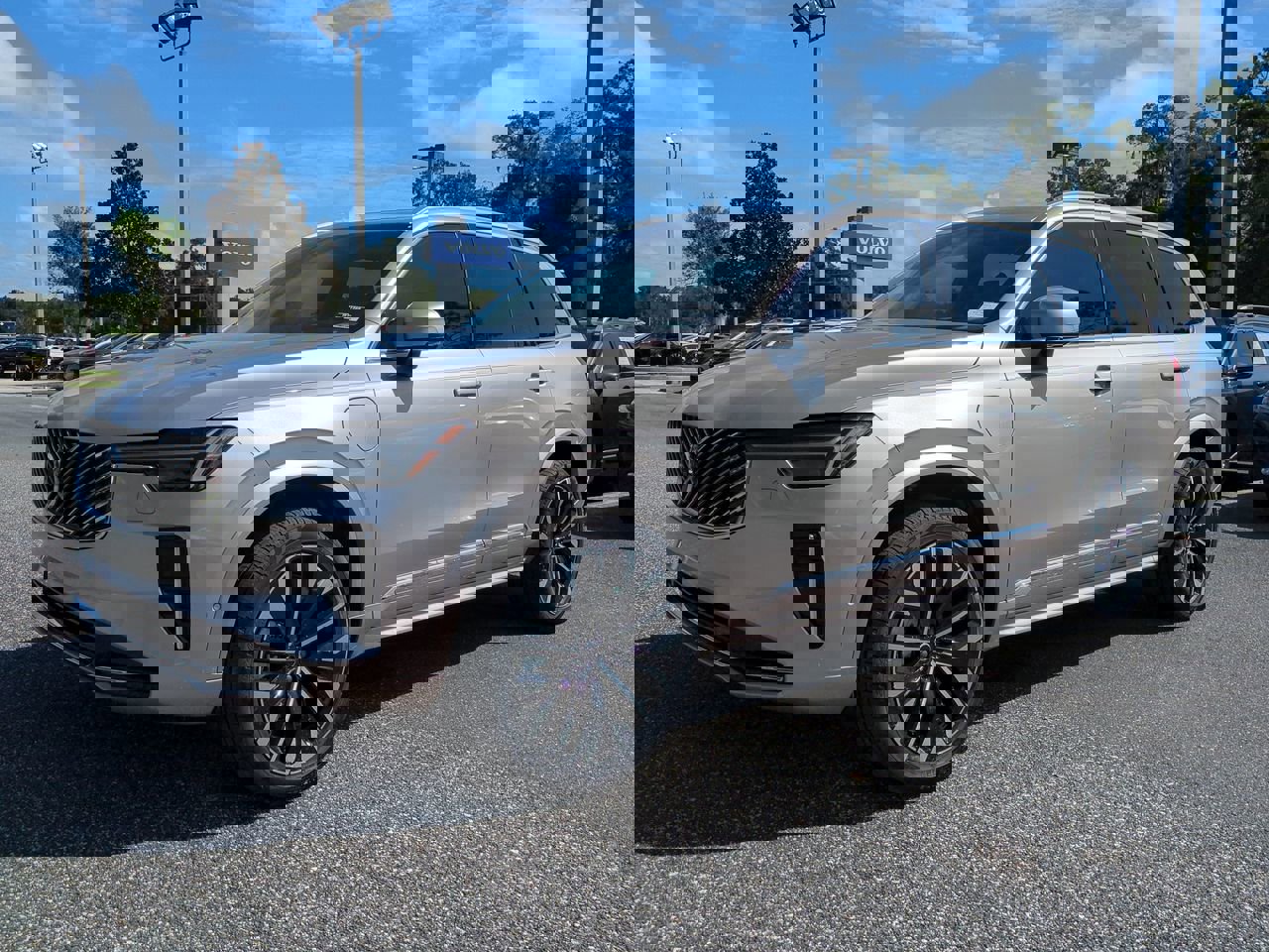 New 2026 Volvo XC90 T8 Ultra image 8