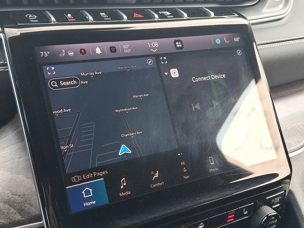 Used 2024 Jeep Grand Cherokee L Limited image 28