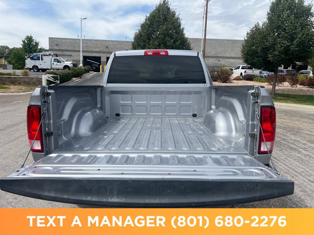 Used 2024 RAM 1500 Classic SLT AWD/4WD image 30
