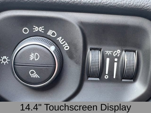 New 2026 RAM 1500 Laramie w/ Night Edition AWD/4WD image 38