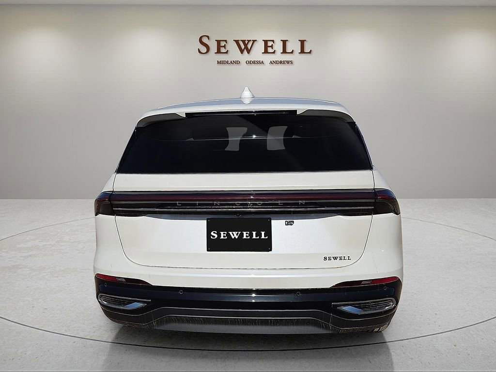 New 2026 Lincoln Nautilus Premier w/ Equipment Group 102A AWD/4WD image 4